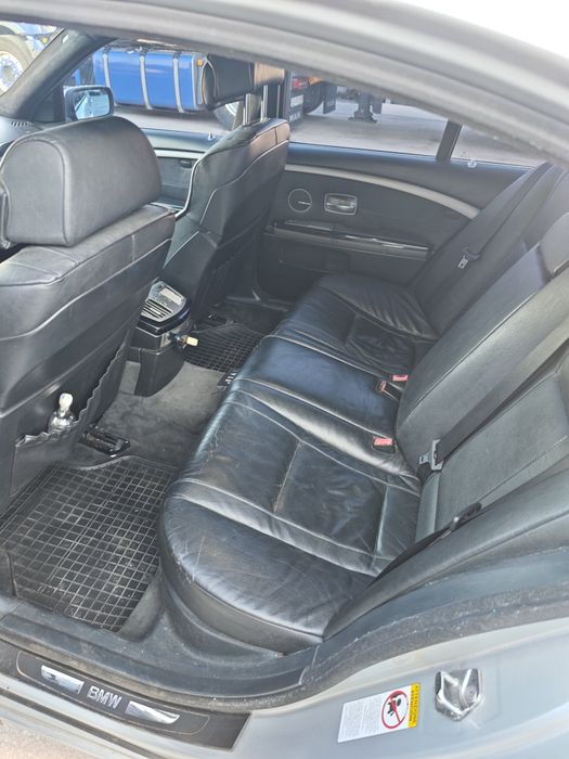 Bmw 730i 2003 231