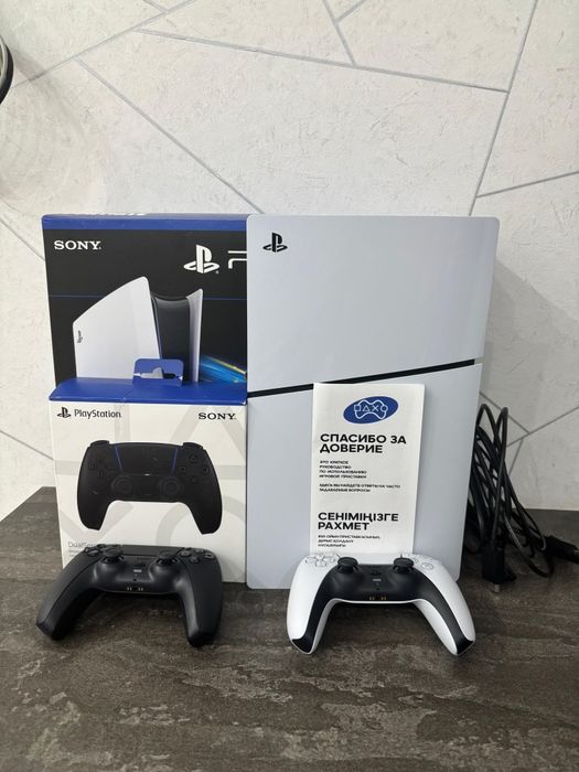 Продам PlayStation 5 Slim без дисковода