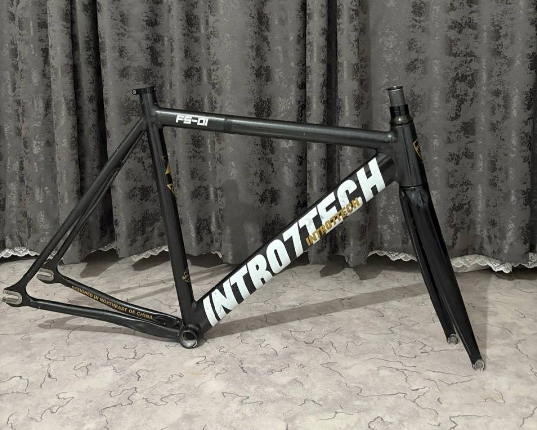 Фикс,intro7tech fs01,fixed gear,велосипед