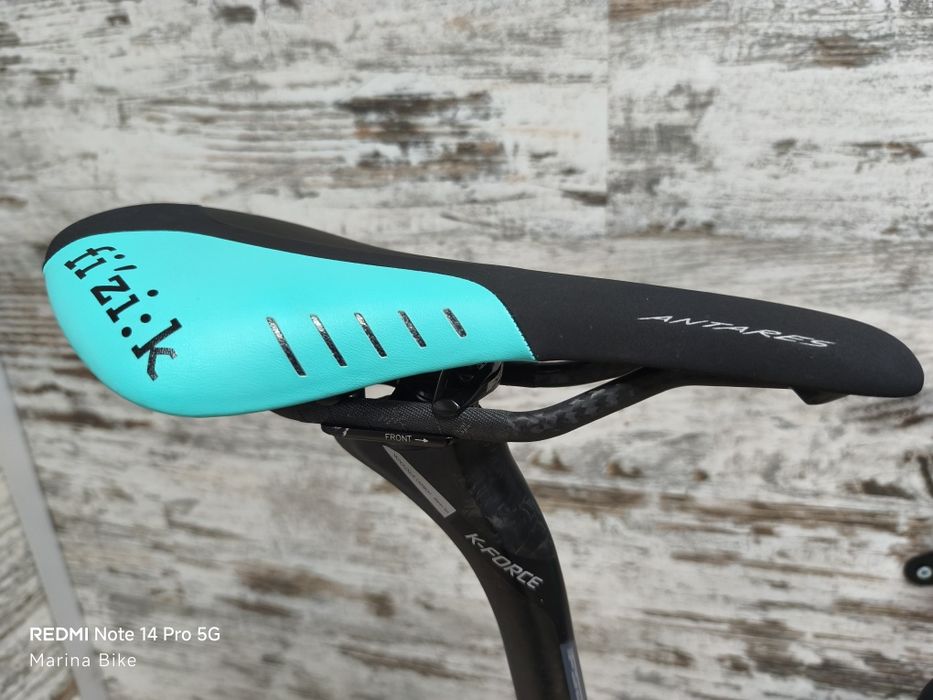 НОВ карбонов шосеен велосипед Bianchi Specialissima CV | 55