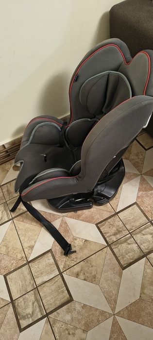 Scaun auto gri pt copii 0-36