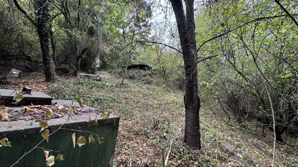 ПАРЦЕЛ - 915 кв.м. Вилна зона Долно Камарци