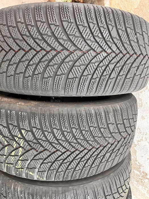 235/50/19 Firestone