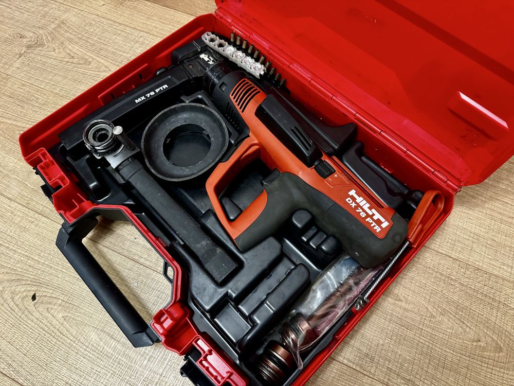 Pistol cu capse HILTI DX76 PTR, fixare acoperisuri tabla!