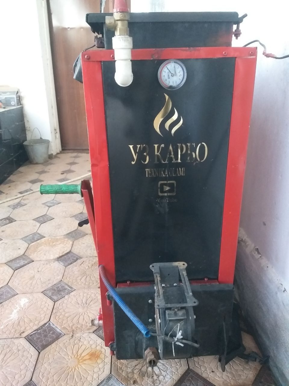 Кумир катёл автамат ёониб учади 300 кв лик 3 ой ишлаган 50 кг сигади.