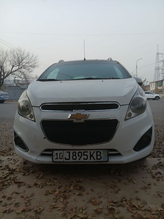 Spark 2018 avtamat sotiladi srochna