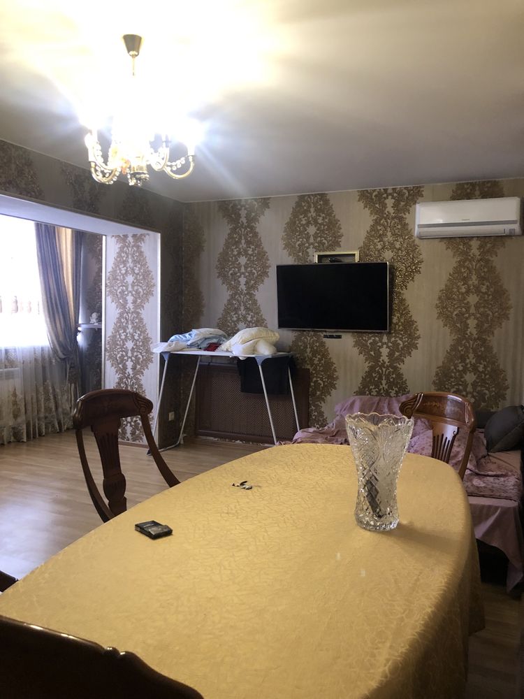 Продам 3 к квартиру в центре