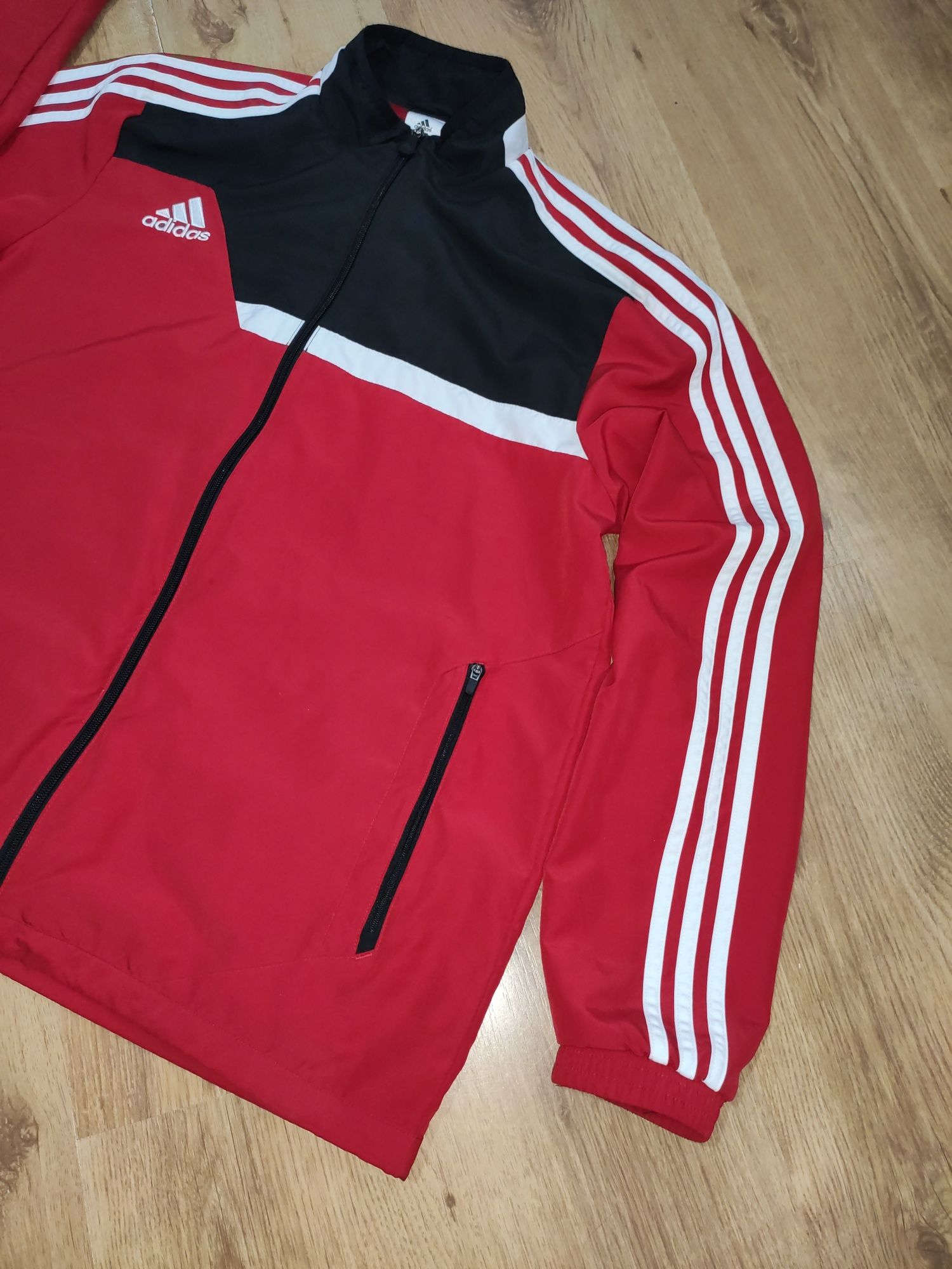 Bluza de trening Adidas mărimea L