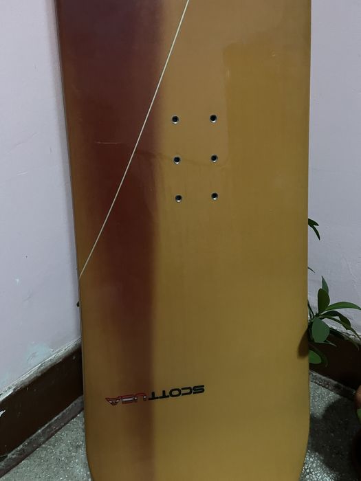 placa snowboard scott