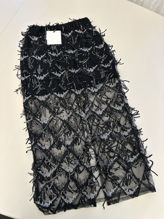 Продам эффектную юбку в пайетках