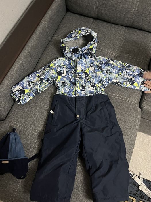 Демисезонный комбинезон на мальчика