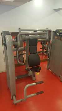 Aparat fitness - Seated Chest Press