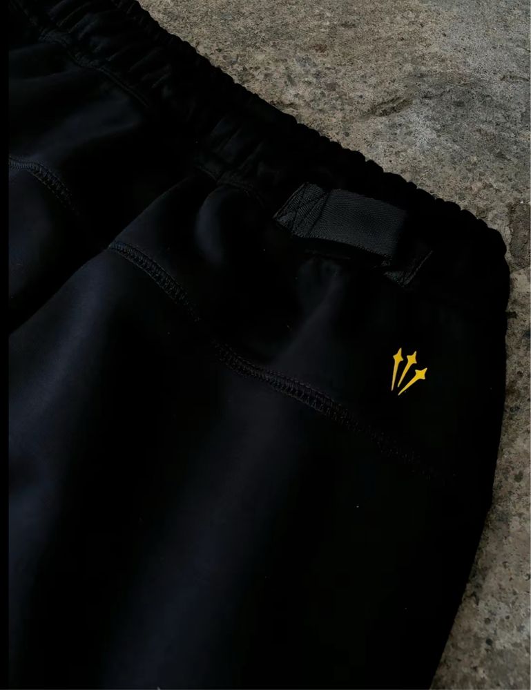 Nike nocta tech fleece black