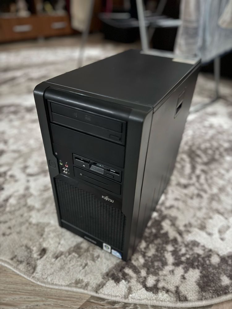 Unitate Esprimo P5730 E - STAR5