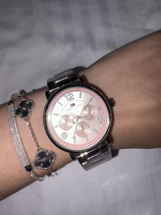 Ceas de mana Tommy Hilfinger roz rose argint argintiu silver nou new