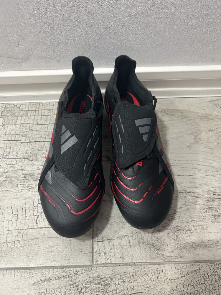 Бутонки predator SG pro