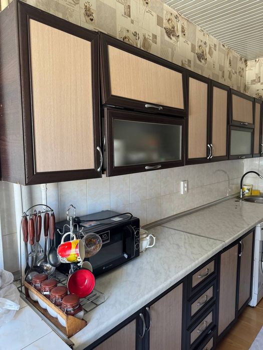 Уй сотилади Себзор да 89 кв 3х4 хона Кора банк якинида 1 линия метрога