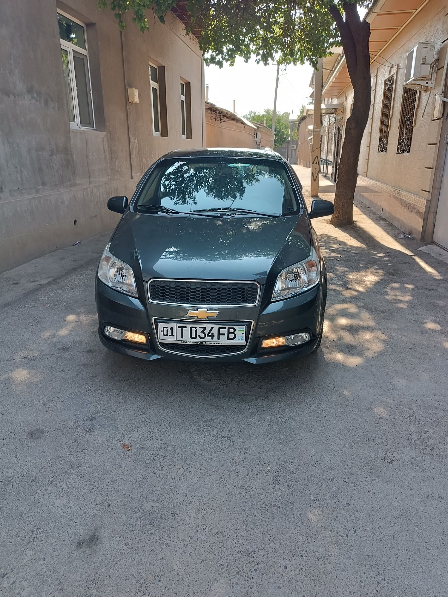 Nexia3 2019 sotiladi tozza