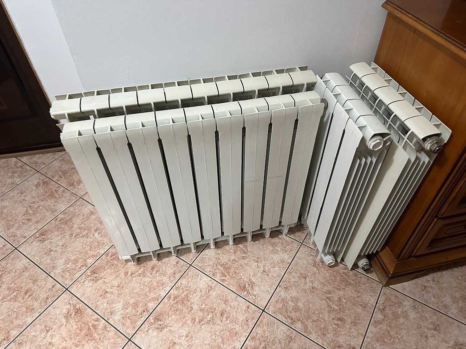 Radiator căldură-Calorifer - Apartament 2 camere