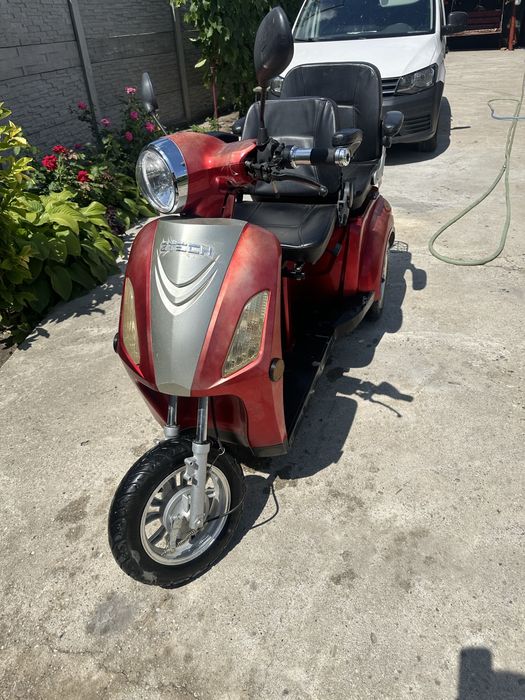 Triciclu electric
