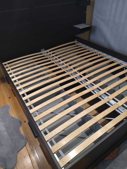 Pat de dormitor ikea