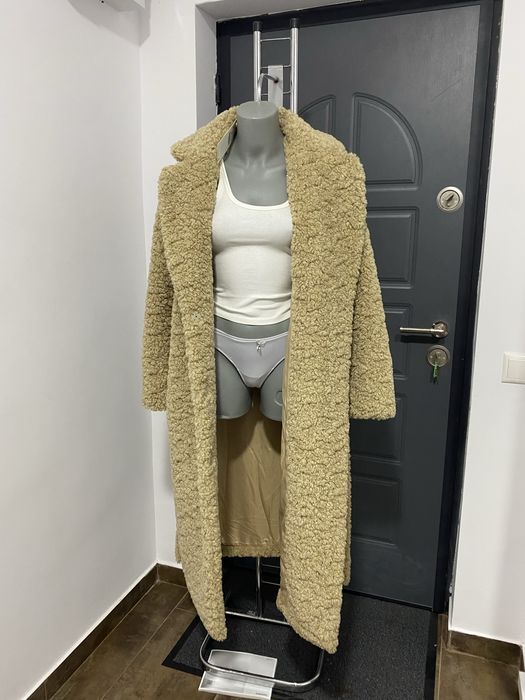 Pardesiu Zara imitatie lana miel