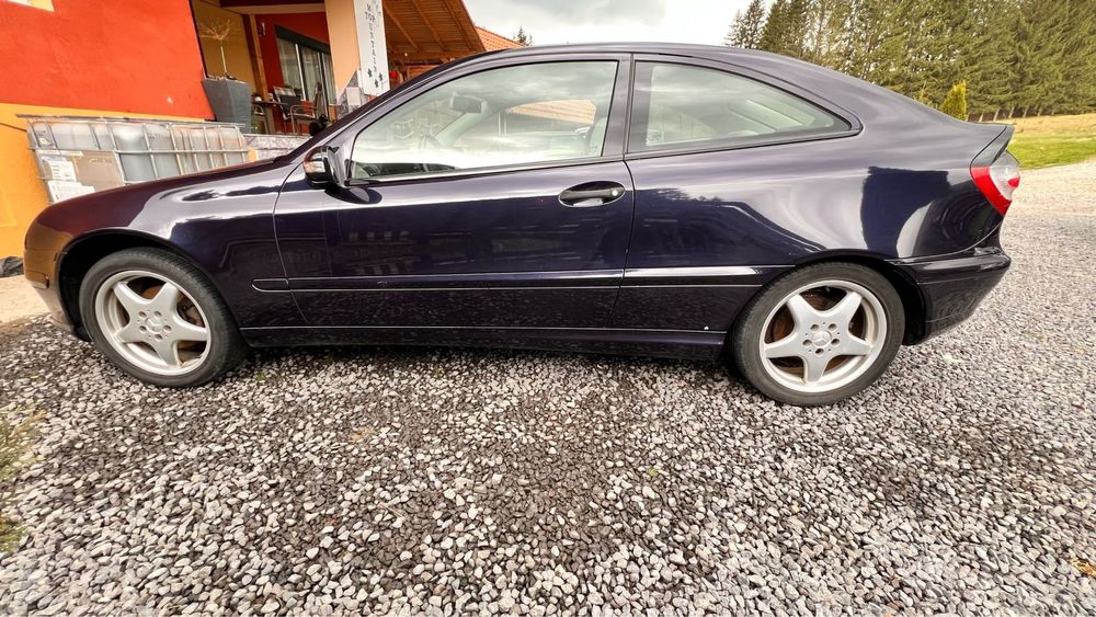 Mercedes Benz C 200 Coupe Panorama