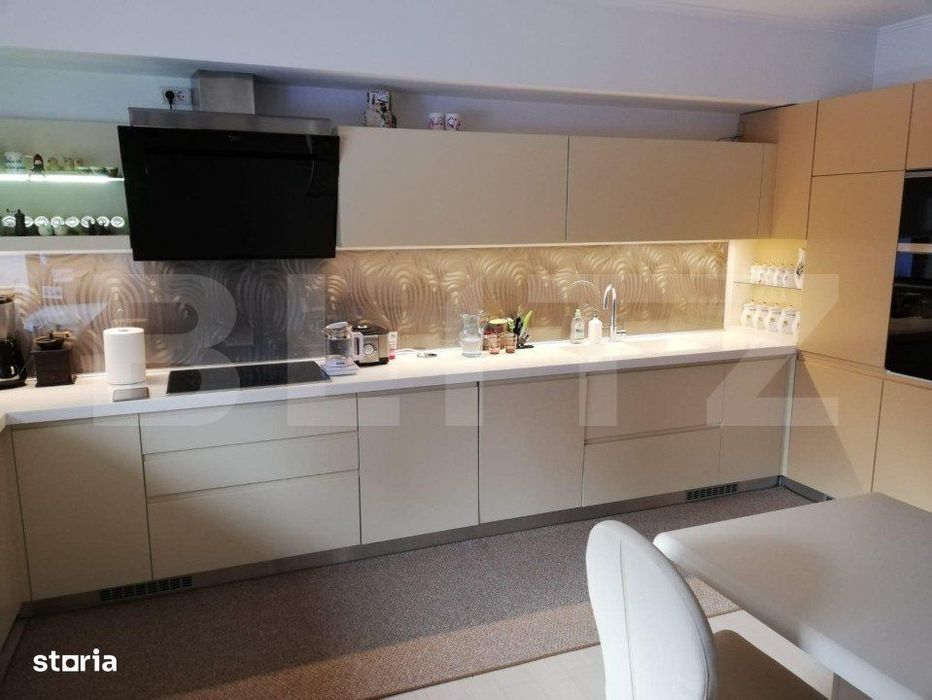 Casa deosebita, 1545 mp teren, in Cristian, potential pensiune