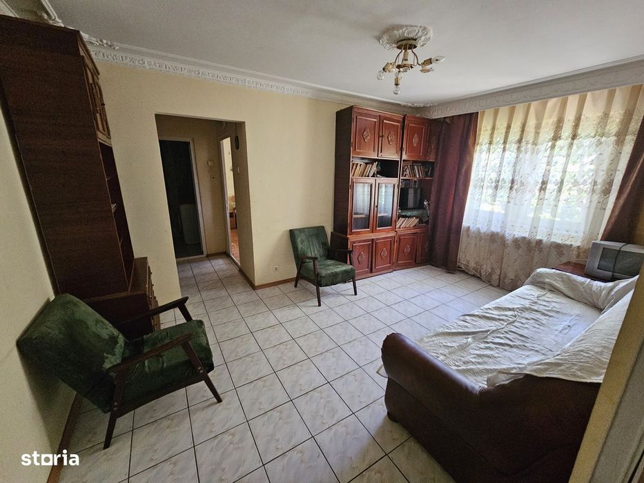 Vand ap cu 2 camere zona Ambulanta