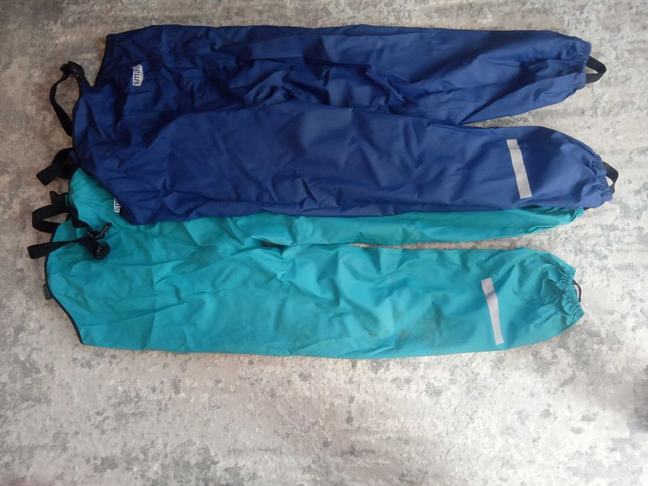 Водонепроницаемые комбинезон и варежки