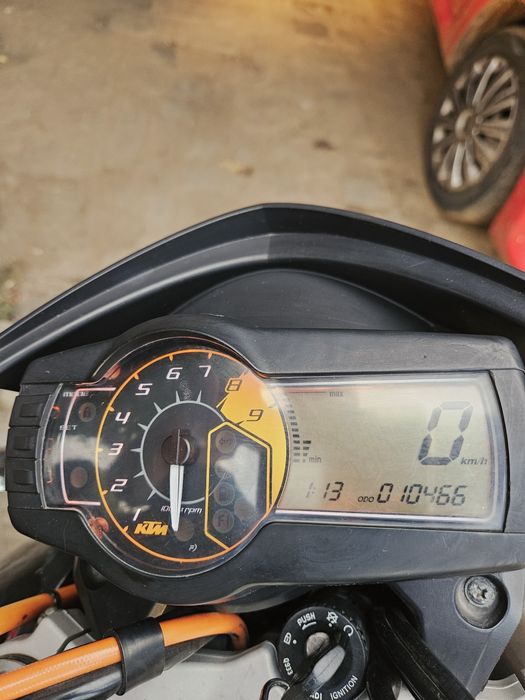 KTM 690 SM Prestige 2007

- To