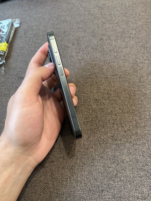 Iphone 15 pro 256 gb Black titanium