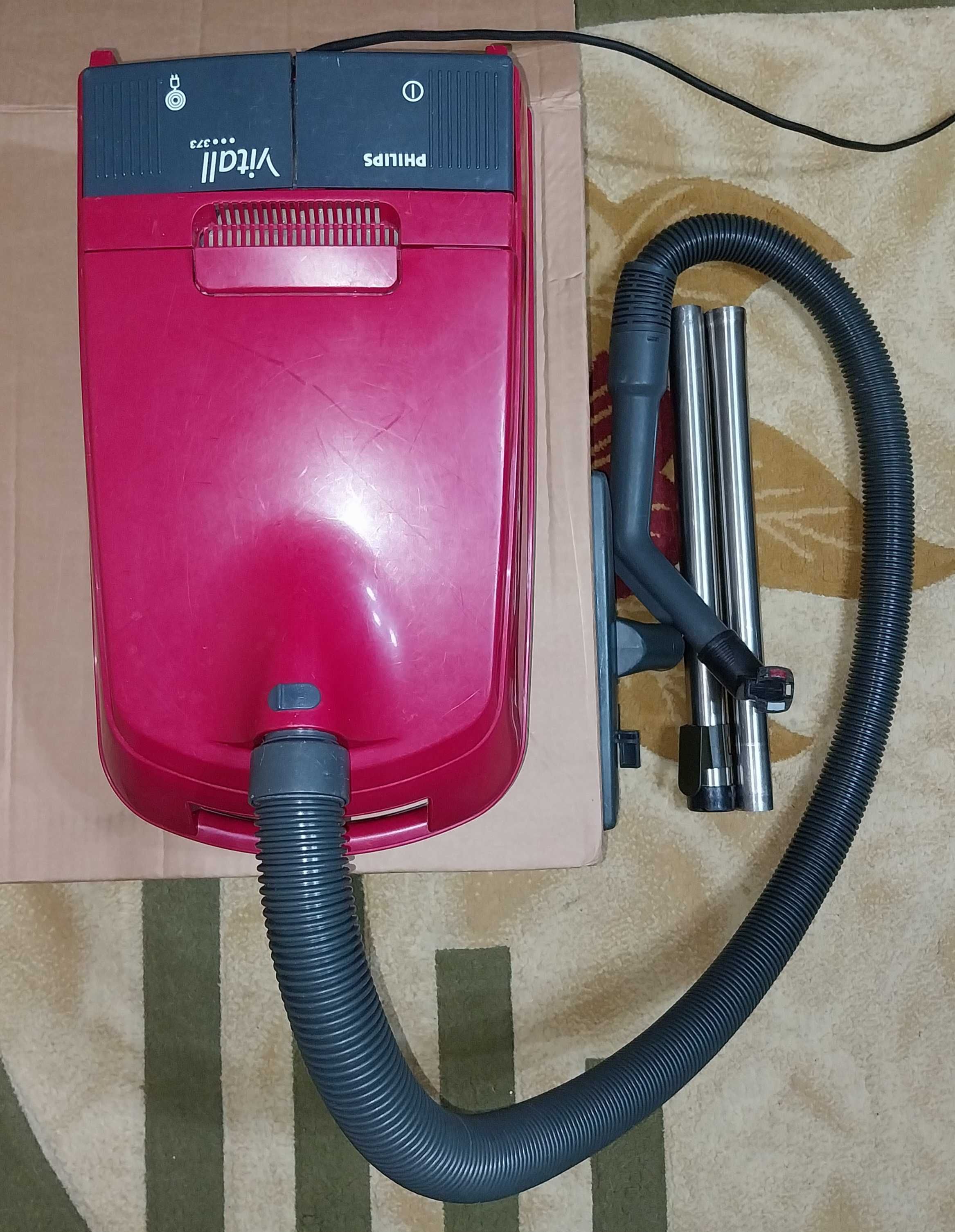 Aspirator cu sac lavabil Philips