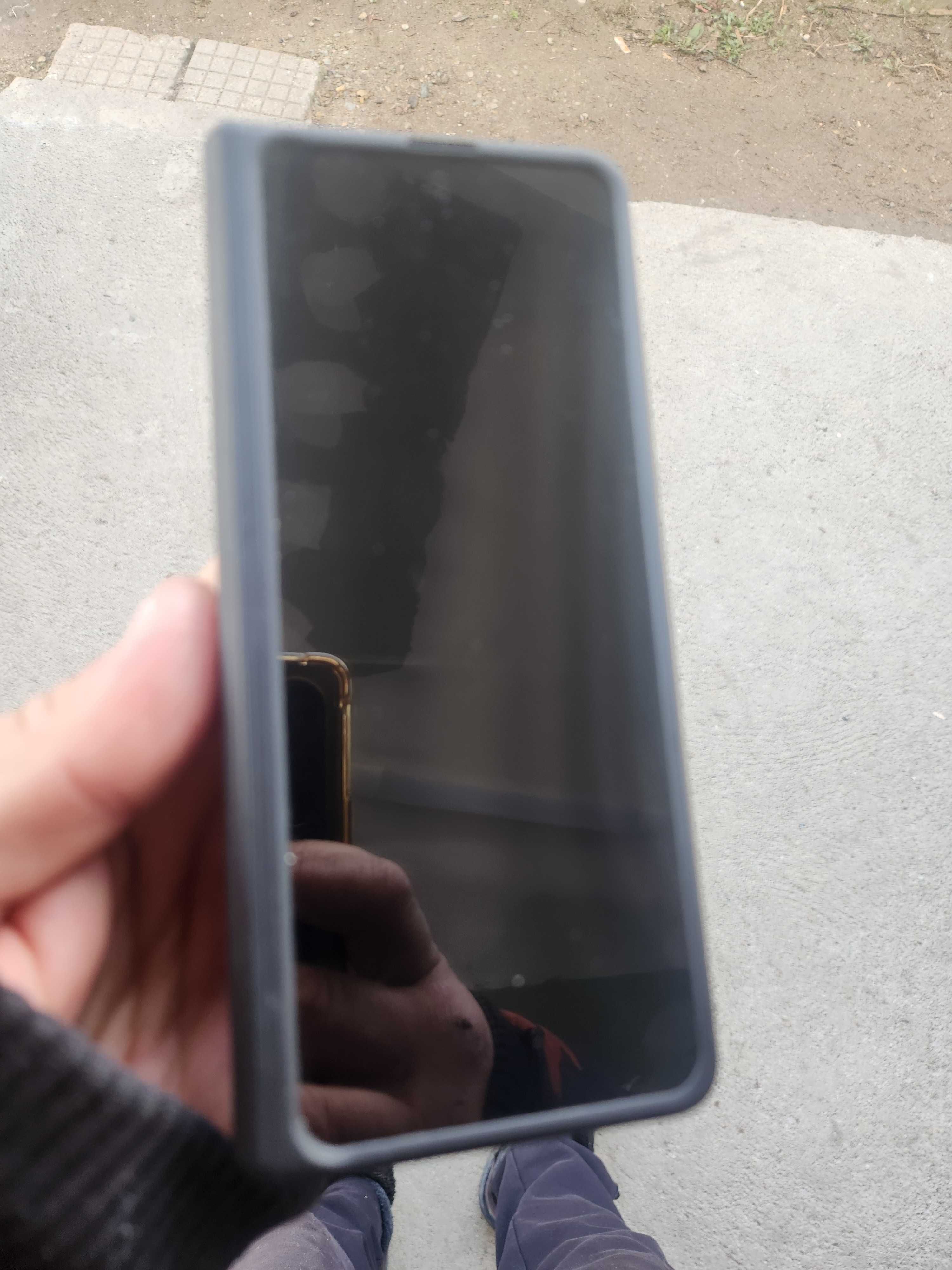 Samsung Z4 fold състояние 10/10