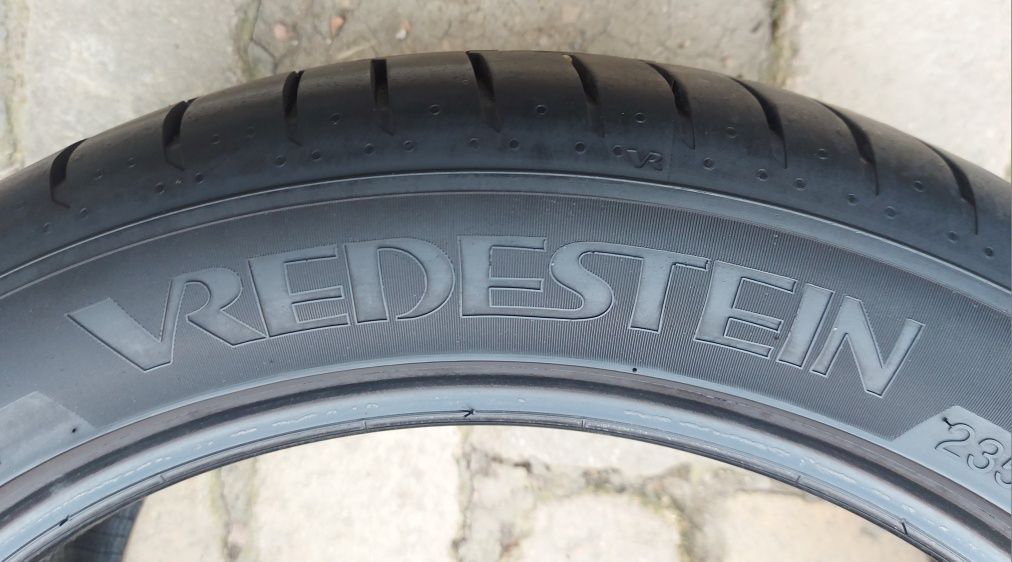 Set 2buc 235/45 R17 97Y XL Vredestein Ultrac Satin vară