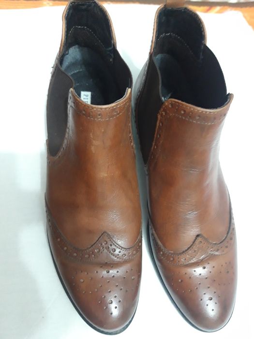 Ghete din piele naturala