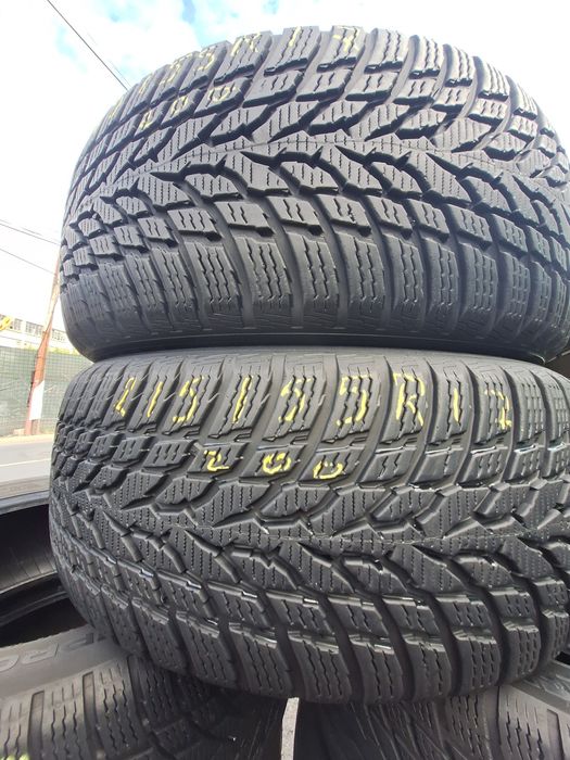 2, 4, 16 bucata iarna 215/55r17 Nokian Montaj Gratuit