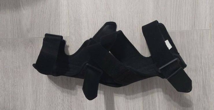 Vând orteza pentru articulațiile cotului