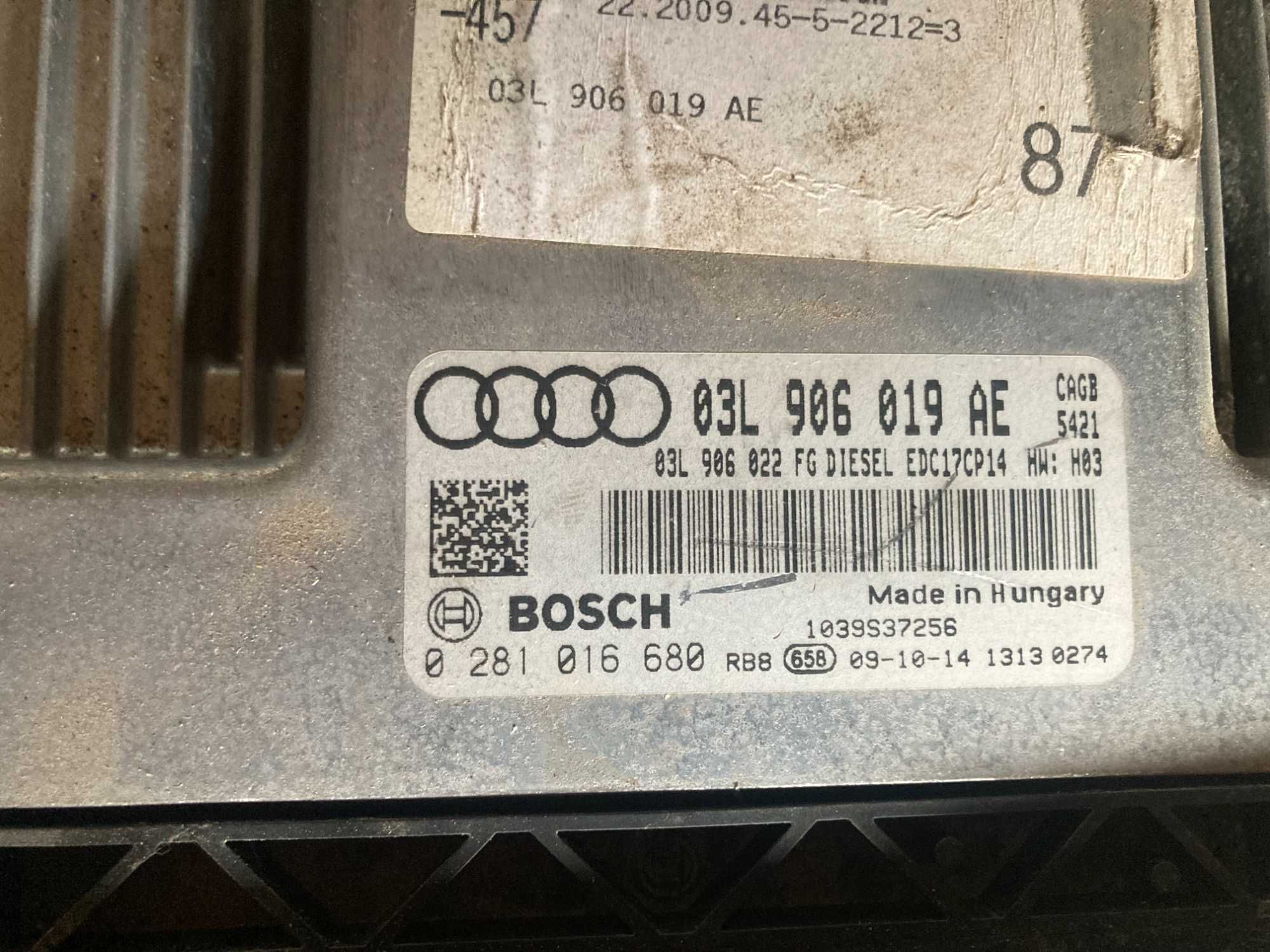 Компютър еку ecu електронен блок двигател Audi A6 2.0tdi CAGB 4f