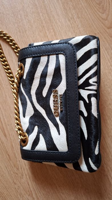 Страхотна дамска чанта