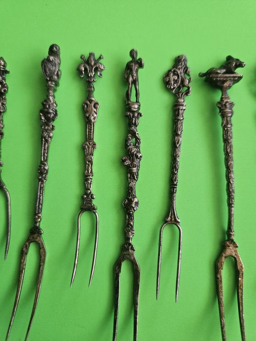 Set furculite argint