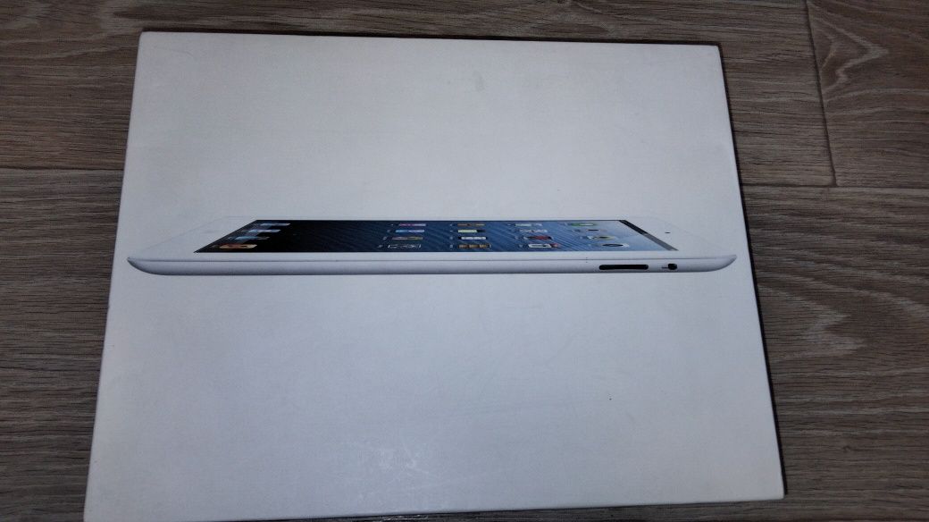 Ipad 4 продам...