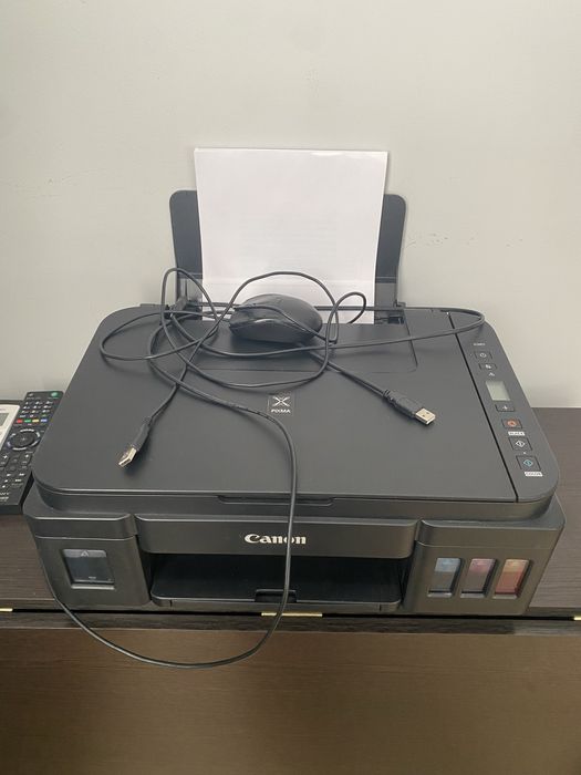 Продается универсаный принтер 3 в 1 Canon