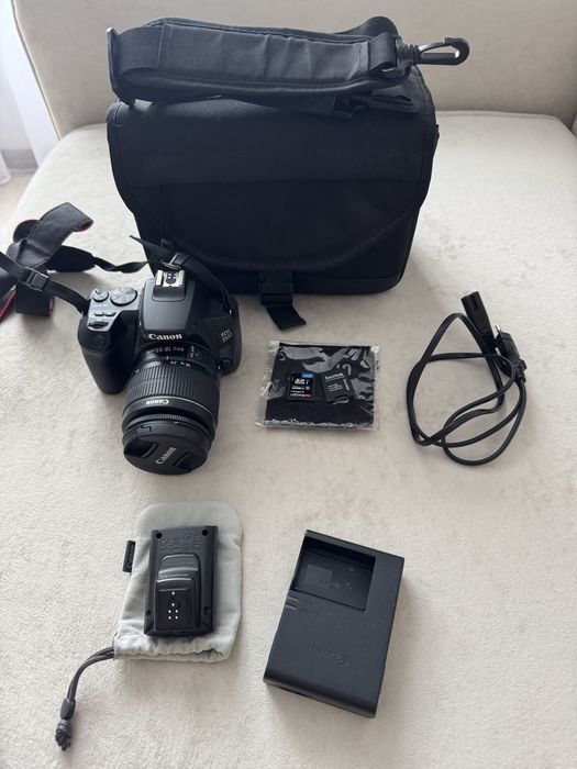 Продам Canon eos 250d