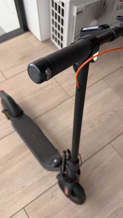 Trotinetă Electrică Ninebot Kickscooter F2 Pro – 419 km Parcurși