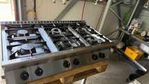 Masina gatit aragaz inox 6 focuri + 4 focuri + grill Frytop crom