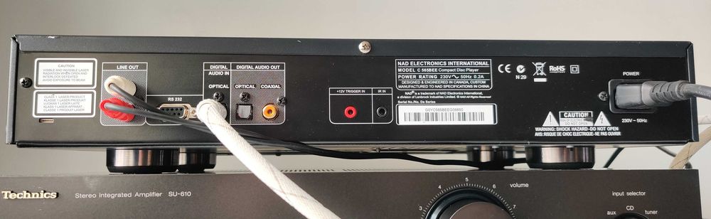 NAD C 565 BEE muzica CD USB optical - RCA DAC muzica