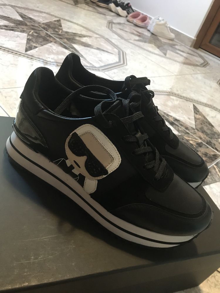 Sneakers  Karl Lagerfeld dama din piele Nr 38