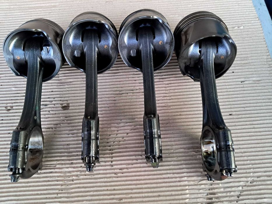 Mercedes A-Klasse W169 vibrochen cu cuzineti, pistoane cu biele, 2.0 D