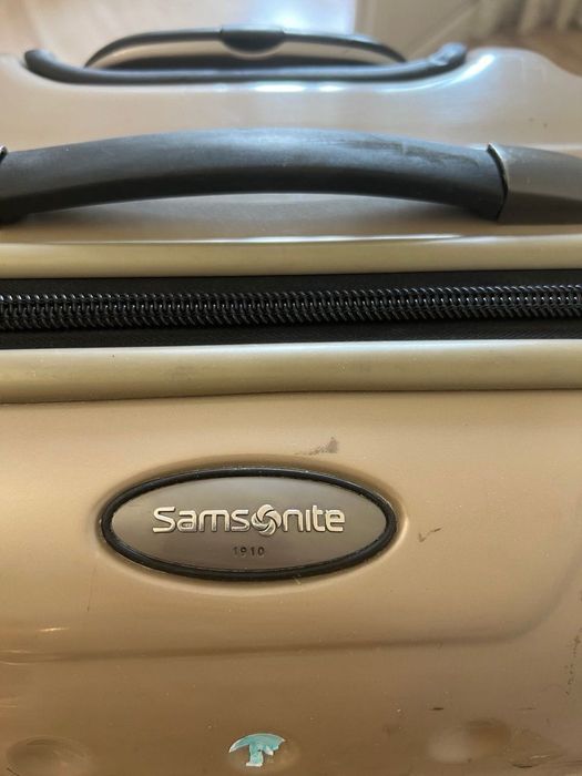 Чемодан Samsonite б/у 19900 тенге